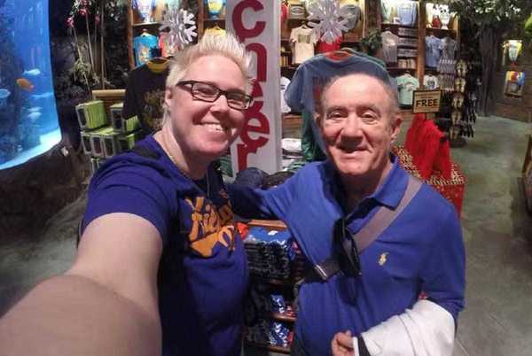 Filha acusa Renato Aragão de calote e cobra R$ 872 mil na Justiça, diz site