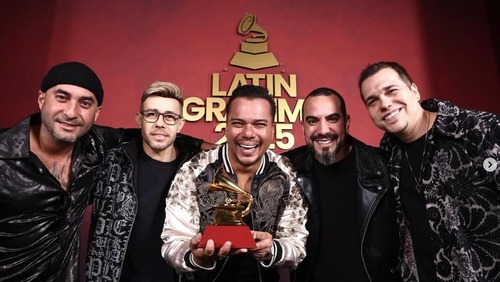 Sorriso Maroto vence Grammy Latino