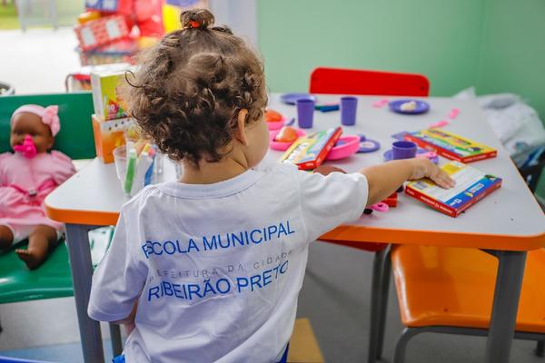 Educação Infantil abre inscrições para atendimento nas férias de janeiro a partir desta segunda-feira (17)