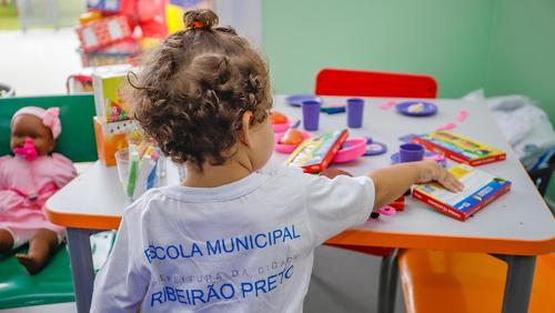 Educação Infantil abre inscrições para atendimento nas férias de janeiro a partir desta segunda-feira (17)