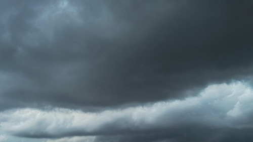 Nova frente fria deixa tempo instável no Sul e Sudeste