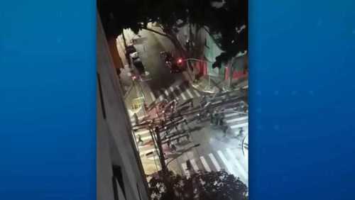 Torcedores do Corinthians e São Paulo entram em confronto após clássico