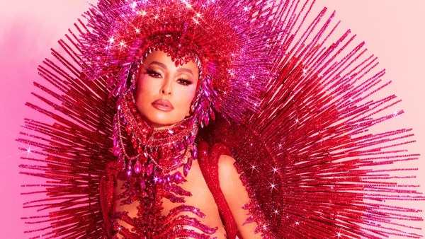 Sabrina Sato diz que nunca sofreu preconceito no samba: “Entrei com humildade”