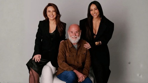 Sabrina Sato e Karina Sato viram sócias do Camarote Nº1 e reforçam poder feminino no Carnaval