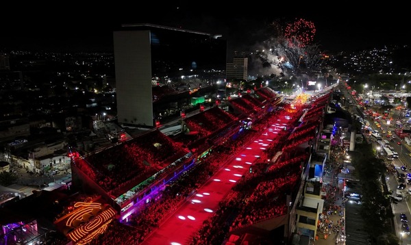 CBF terá camarote VIP na Sapucaí em 2026: entenda a estratégia que vai unir carnaval e futebol