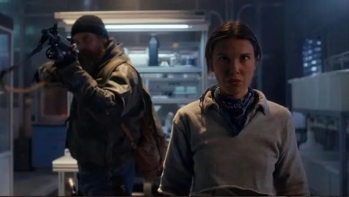 Millie Bobby Brown defende David Harbour de boatos: "Me sinto segura"