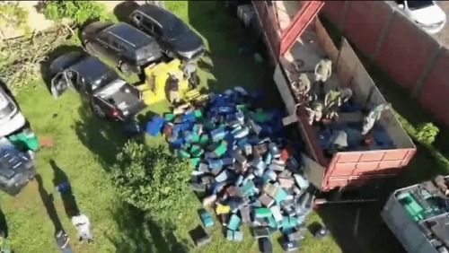 Polícia do Paraguai intercepta comboio com 50 toneladas de maconha a caminho do Brasil