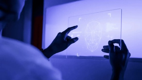 Excesso de IA e internet pode causar preguiça mental; entenda o que é