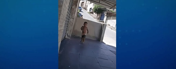 Criança de 2 anos morre atropelada por adolescente de 15 ao volante em MG