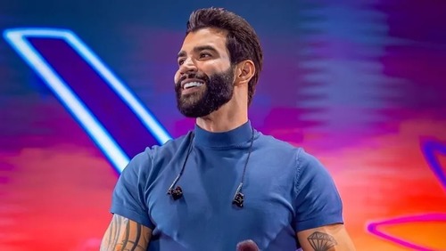 Gusttavo Lima nega candidatura a presidência em 2026: "Foco na música"