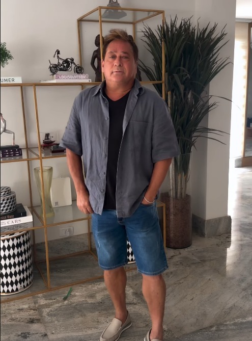 Leonardo tem alta após internação e dá detalhes sobre o que aconteceu