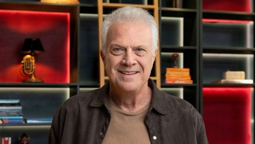 Conversa com Bial perde espaço na TV e horário será usado para reprises