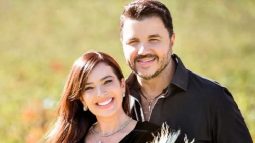 Esposa de Maurício Manieri tem alta após sofrer AVC: 'Nasci de novo'