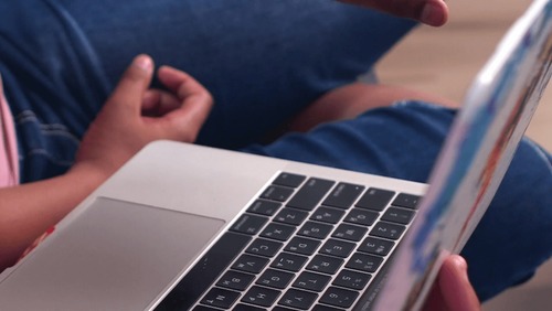 MP do RS cria glossário para decodificar linguagem jovem em redes sociais