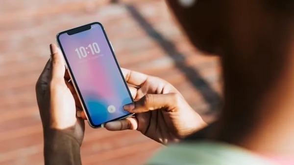 Golpes por telefone se intensificam no Brasil; saiba como evitar