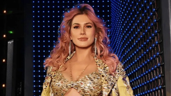 Lívia Andrade detalha choque de último encontro com Silvio Santos: "Frágil"