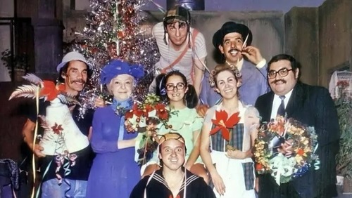 Qual episódio de "Chaves" vai substituir Zezé Di Camargo no SBT?