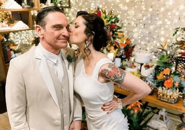 Justiça concede medida protetiva contra Paulo Miklos em processo sigiloso