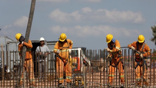 Número de trabalhadores desocupados cai 30% em dois anos no estado de SP