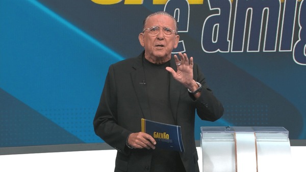 Galvão Bueno se despede da Band, mas diz: "Quem sabe eu volto?"