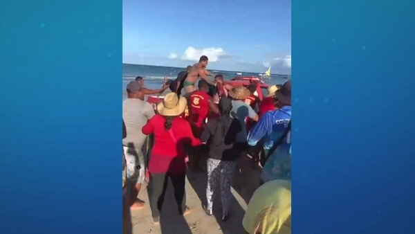 Casal agredido por comerciantes em Porto de Galinhas: ‘Ato de atrocidade’