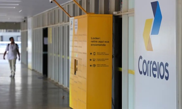 Correios estuda abrir capital e faz empréstimo de R$ 12 bi com bancos 