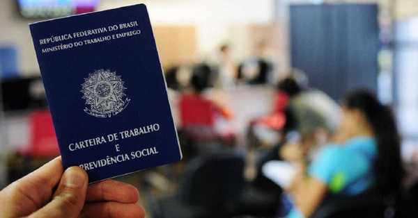 IBGE: desemprego cai para 5,2% em novembro, a menor taxa da série histórica