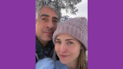 De volta? Letícia Colin publica foto com ex: 'Mais juntos do que nunca'