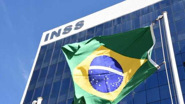 Governo unifica fila do INSS para reduzir espera recorde de 3 mi de pessoas