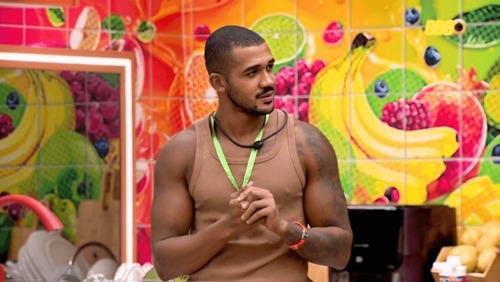 Matheus confronta Globo e acusa emissora de manipulação no BBB 26