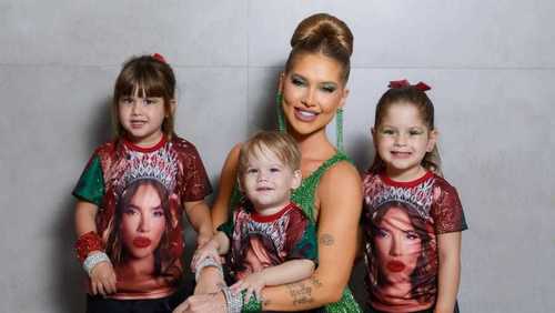 Filhos de Virginia prestigiam influenciadora em ensaio da Grande Rio