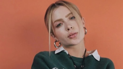 Jade Picon explica sumiço das redes sociais e dispara: "Respirar e crescer"