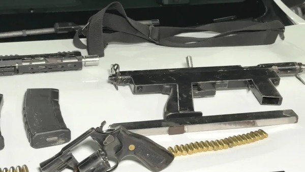 Integrante do PCC é preso com armas de guerra após perseguição em SP