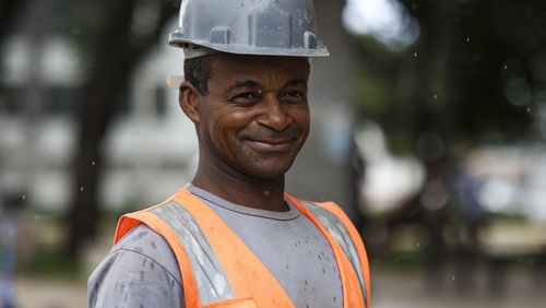 IR zero para quem ganha até R$ 5 mil vale nos salários pagos este mês