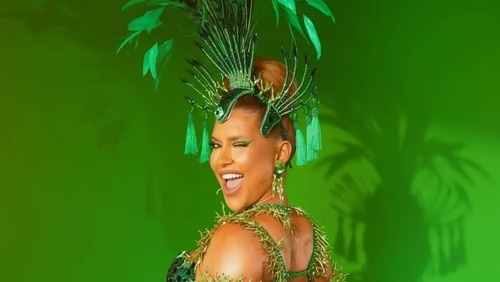 Virginia 'leva bronca' em ensaio da Grande Rio após deixar bateria sozinha