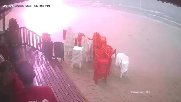 Jovem morre após ser atingido por raio em praia de Tramandaí (RS)