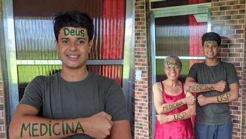 Filho de doméstica e pedreiro passa em primeiro lugar para medicina na USP de Ribeirão Preto