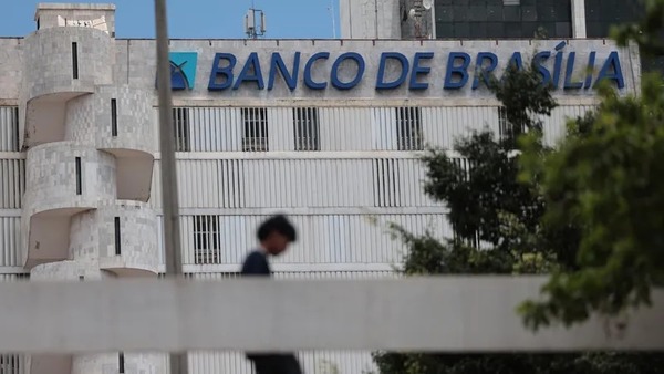 PF abre inquérito para investigar suspeitas de gestão fraudulenta no BRB