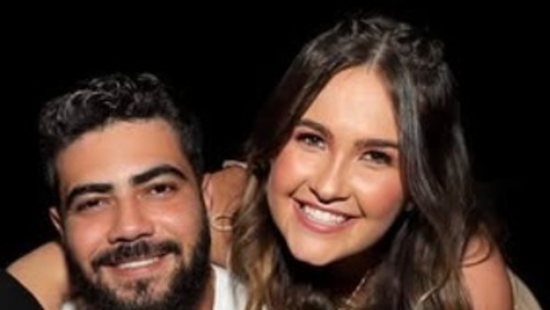 Mulher de Henrique passou a noite na prisão nos EUA e segue detida 