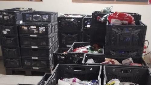 Fundo Social de Solidariedade recebe cerca de duas toneladas de alimentos arrecadados durante o show “Ensaios da Anitta”