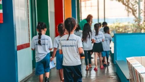 Volta às aulas na rede municipal de Ribeirão Preto acontece nesta quinta-feira (5)