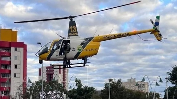 Helicóptero da Polícia Militar cai durante perseguição no Paraná