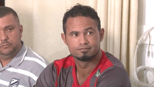 Justiça dá prazo para ex-goleiro Bruno oficializar liberdade condicional