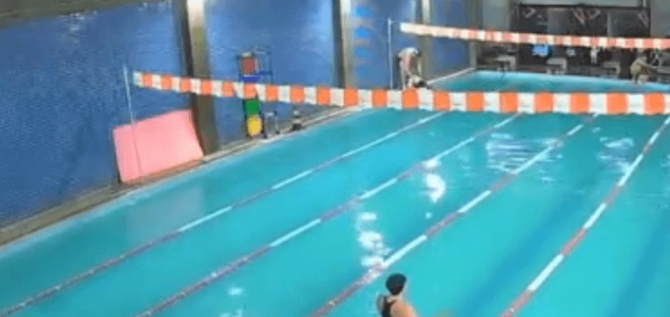 "Achei que fosse morrer": Pai relata desespero ao salvar filho em piscina