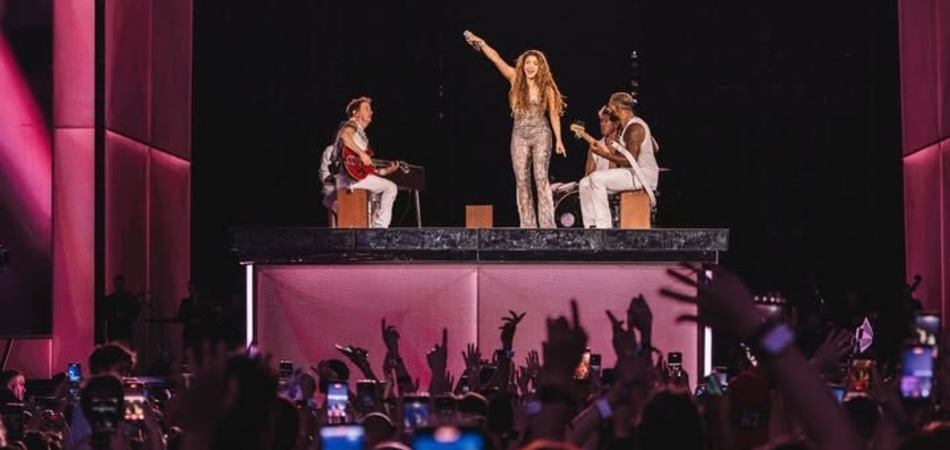 Shakira fala da emoção em cantar em Copacabana: 'Vamos curtir muito'