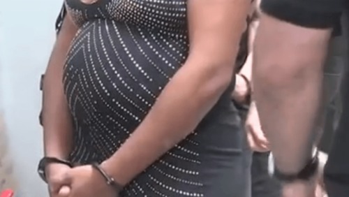 Quadrilha usa grávida para esconder celulares em blocos e acaba presa em SP