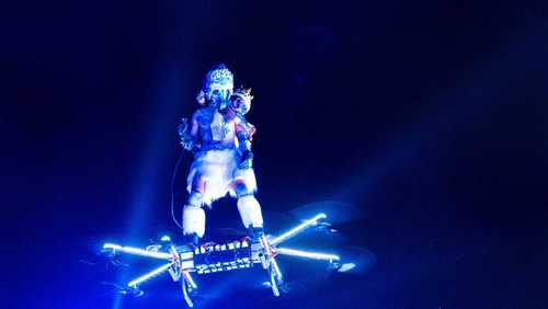 Anac notifica Portela e Liesa por uso de drone tripulado em desfile