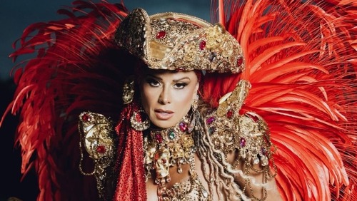 Viviane Araújo avalia fantasia de Virginia na Grande Rio: 'Não favoreceu'