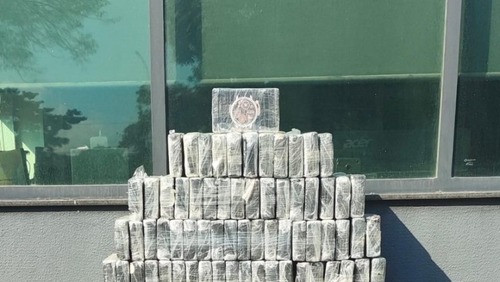 PM apreende 300 kg de cocaína e causa prejuízo de mais de R$ 100 mil ao crime organizado