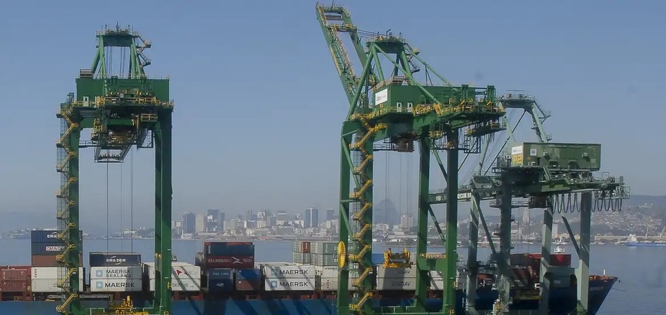 Economia brasileira cresceu 2,2% em 2025, aponta prévia da FGV